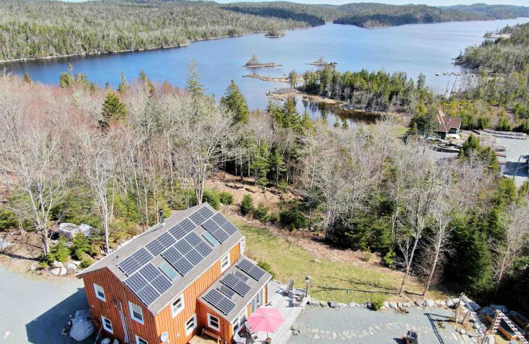 Nova Scotia Solar Advisors team installing solar PV in an Atlantic Canada community